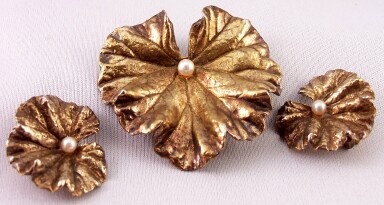 SJ83 Napier sterling geranium leaf pin/ers